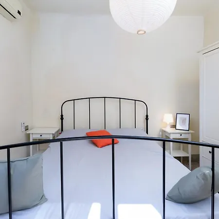Apartment Grazioso Trilocale Vicino Museo Galata *