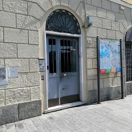 Διαμέρισμα Grazioso Trilocale Vicino Museo Galata
